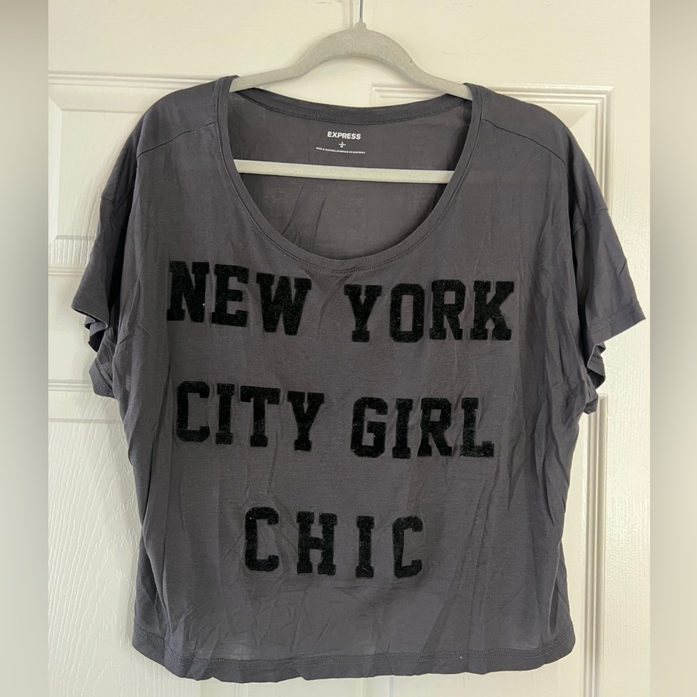velvet lettering detailed shirt
